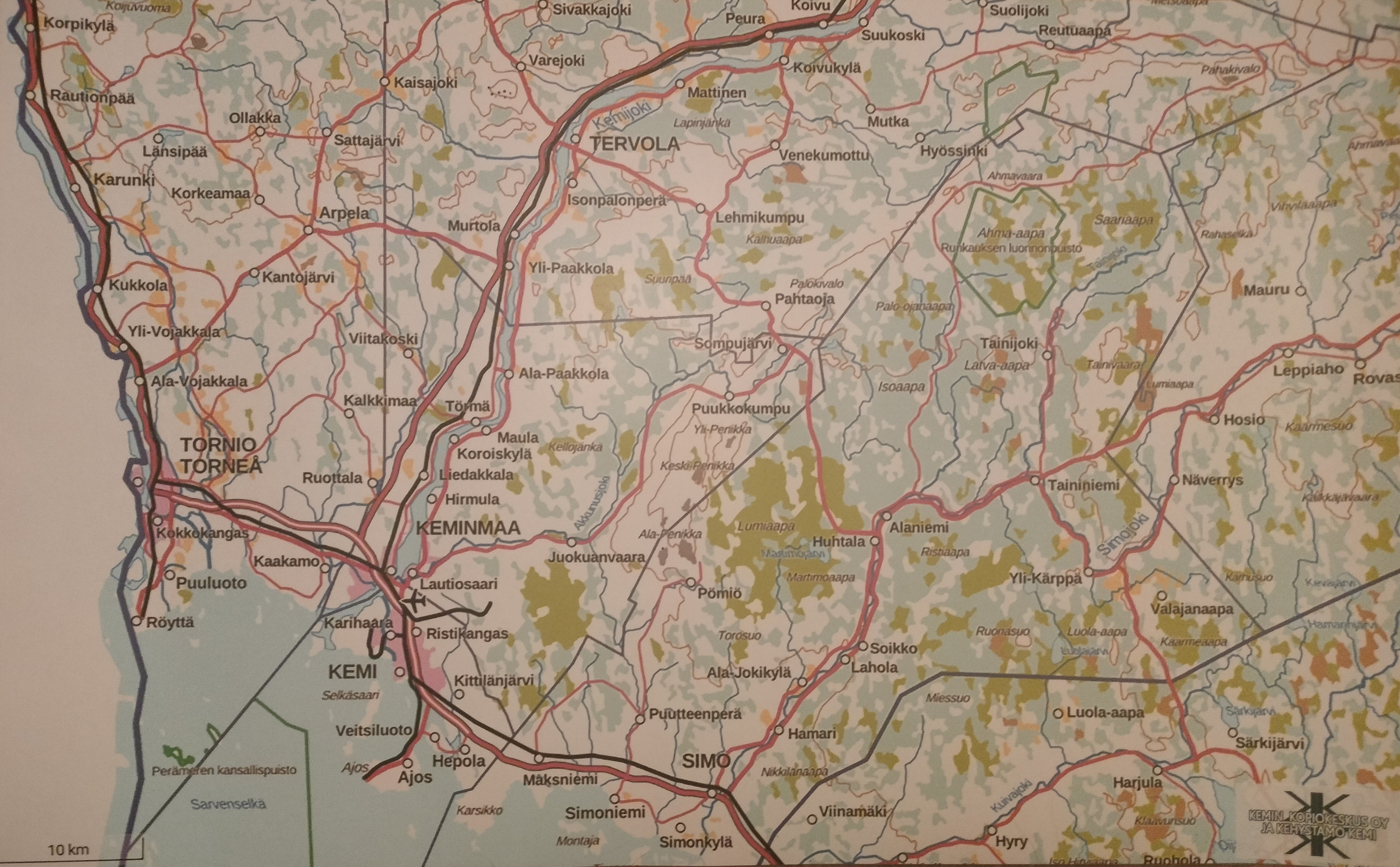 Karttapeli esittelemässä Meri-Lapin reittejä